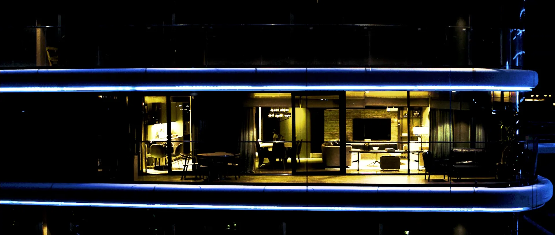 Qizil qalpoqcha porno multfilmi ruscha tarjimasi bilan Porno video xotini uchun ajablanib